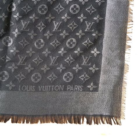 is my louis vuitton scarf real.